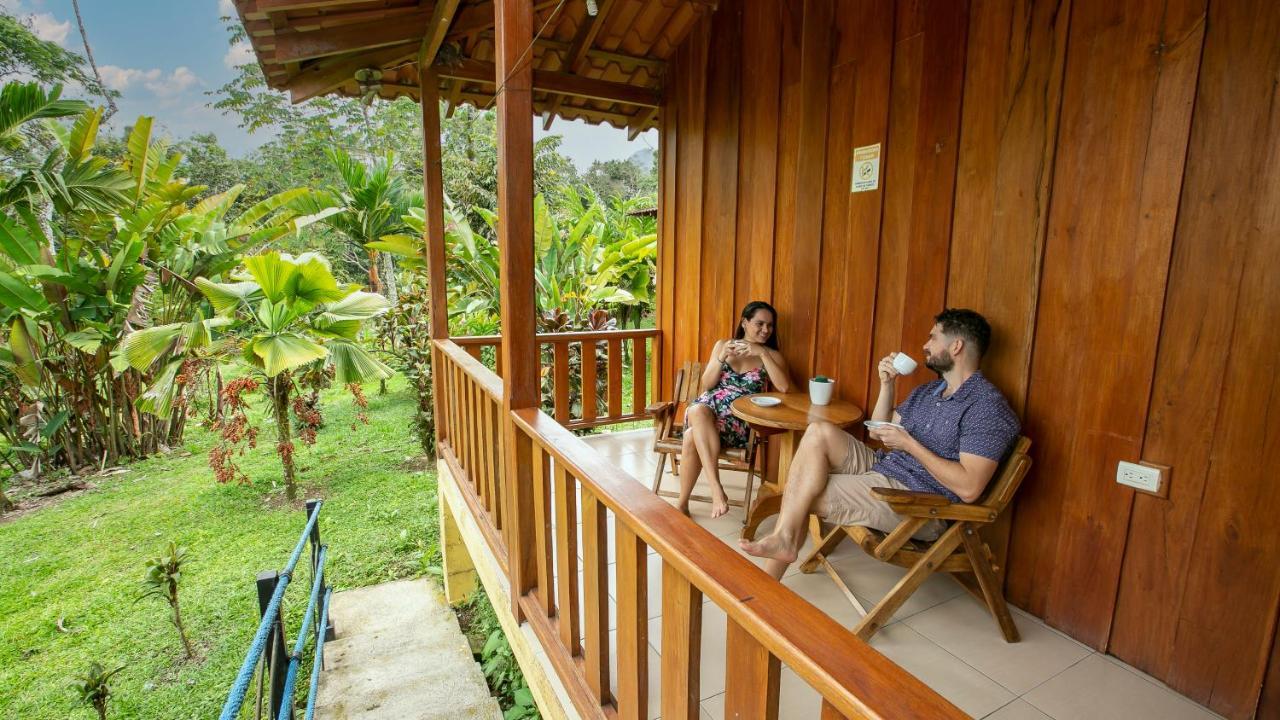 Hotel Rancho Cerro Azul La Fortuna Екстериор снимка