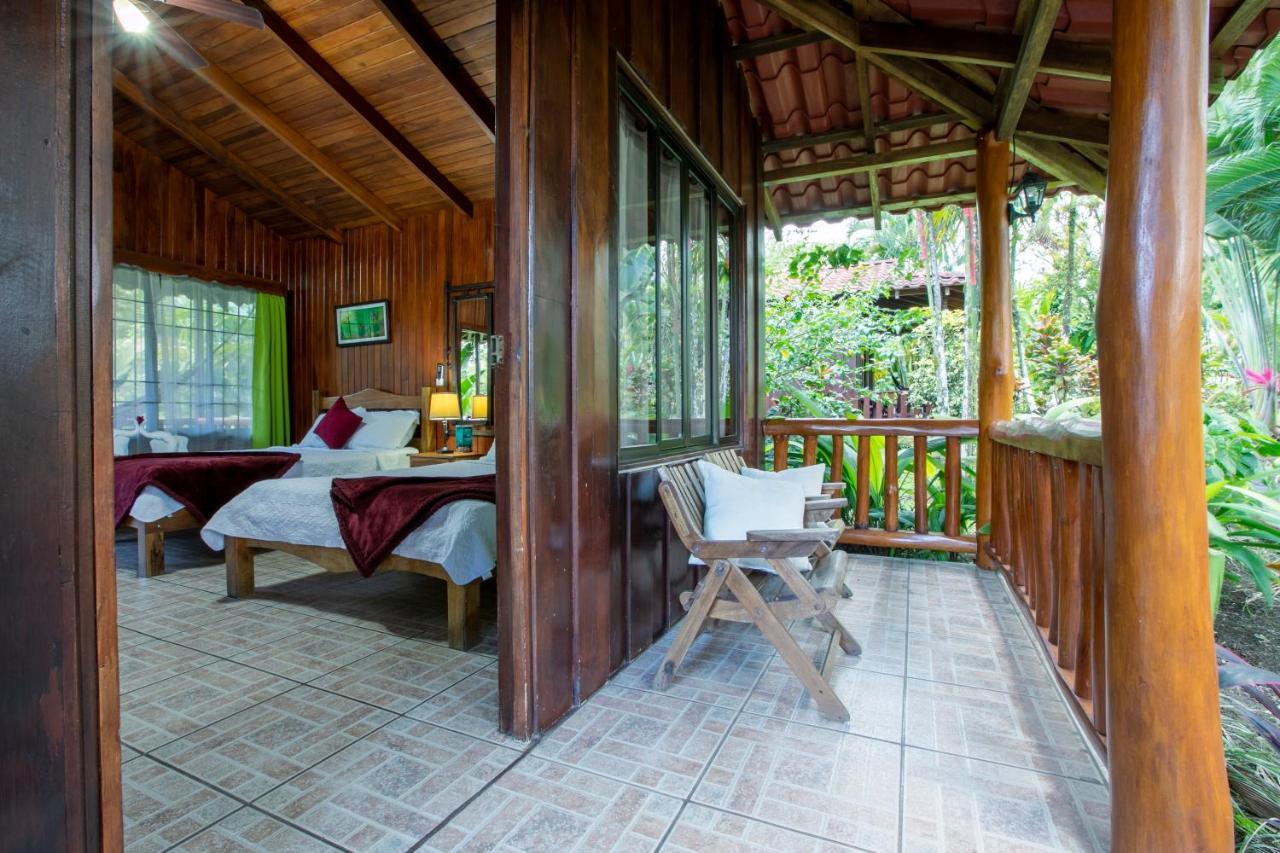 Hotel Rancho Cerro Azul La Fortuna Екстериор снимка