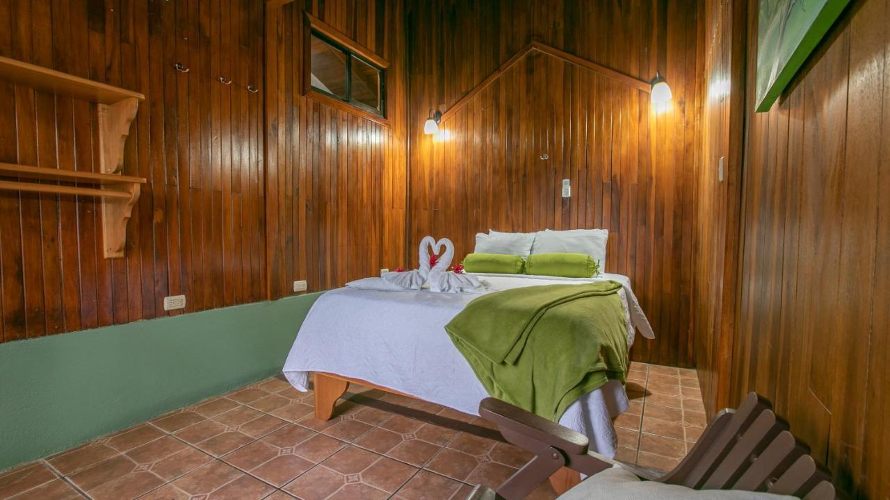 Hotel Rancho Cerro Azul La Fortuna Екстериор снимка