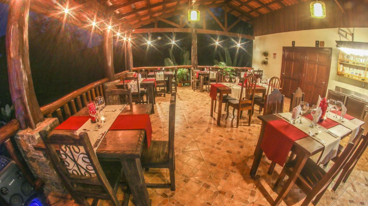 Hotel Rancho Cerro Azul La Fortuna Екстериор снимка
